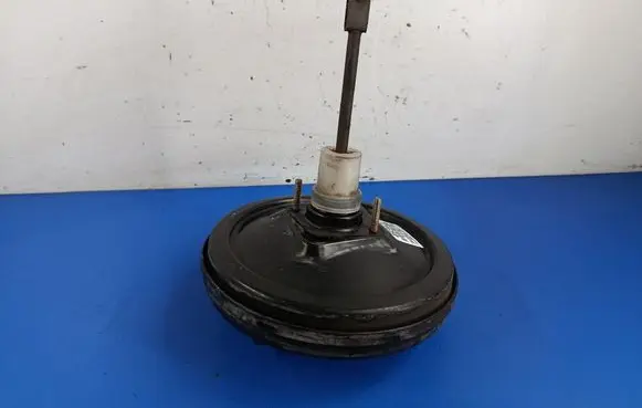 Opel Astra G Brake booster 90498034MC