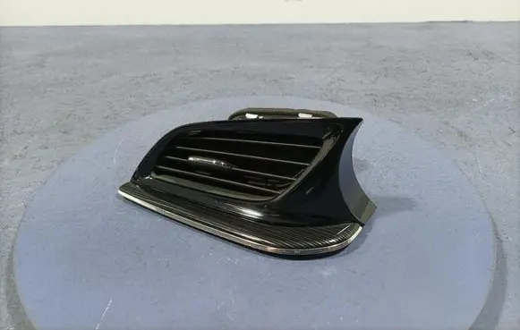 Dashboard side air vent grill/cover trim
