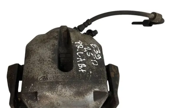 BMW 5 E39 Front brake caliper 6022296