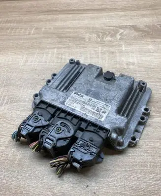 Peugeot 207 Engine control unit/module ECU 9664843480 0281012523 9657699480