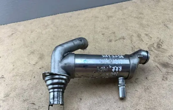 BMW X5 E70 EGR valve cooler 8509116 11618509116 8507334