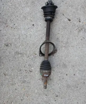 Renault Twingo II Front driveshaft