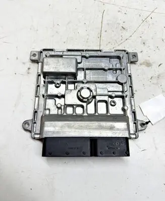 Mercedes-Benz CLA C118 X118 Engine control unit/module A2829003300 A2829013000 A2C17790700