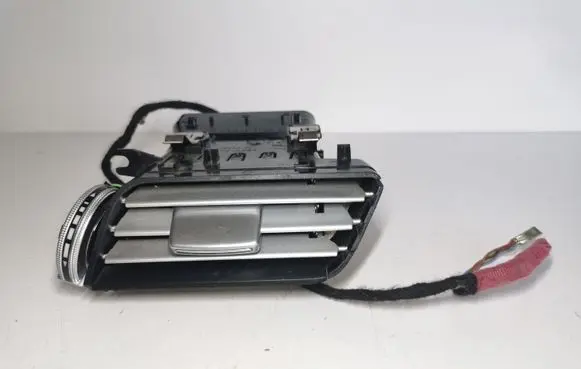 Mercedes-Benz E W212 Dashboard side air vent grill/cover trim A2128303454
