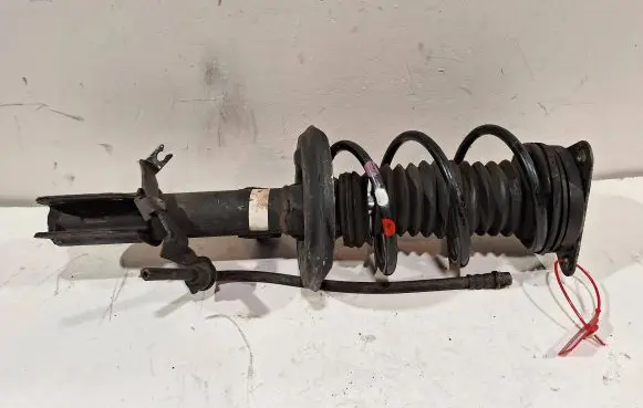 Renault Twingo III Front shock absorber/damper