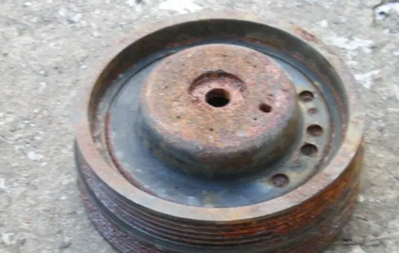 Mitsubishi Space Star Crankshaft pulley