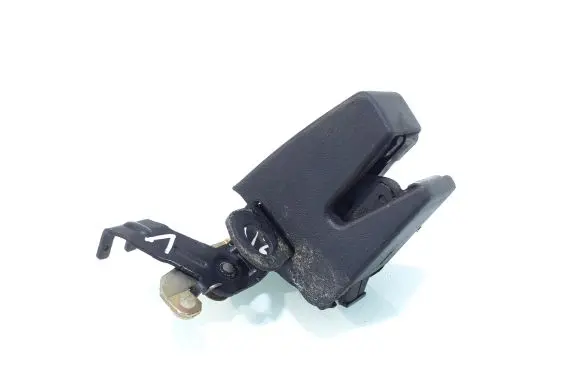 Loading door lock