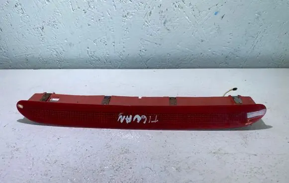 Volkswagen Tiguan Third/center stoplight 1K6945097A