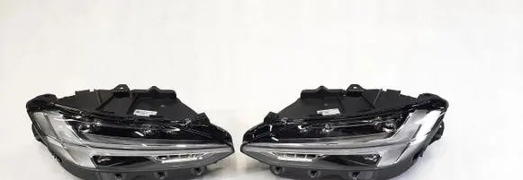 Volvo S90, V90 Headlight/headlamp 31655138AED8W