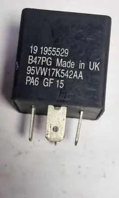 Volkswagen Golf IV Other relay 95VW17K542AA 191955529 B47PG