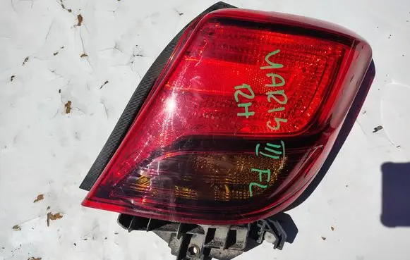 Toyota Yaris Rear/tail lights