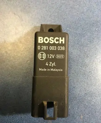 Audi A3 S3 A3 Sportback 8P Glow plug pre-heat relay 038907281D 0281003038