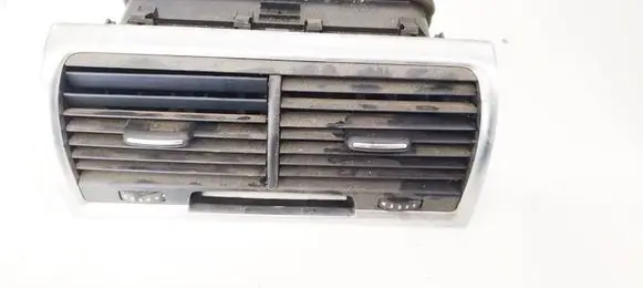 Audi Q7 4L Dash center air vent grill 4L0820951
