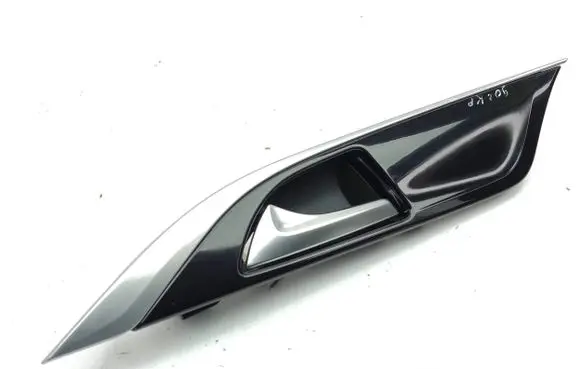 Infiniti Q30 Front door interior handle 809155DA000