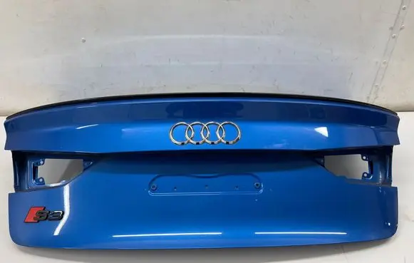 Audi A3 S3 8V Tailgate/trunk/boot lid