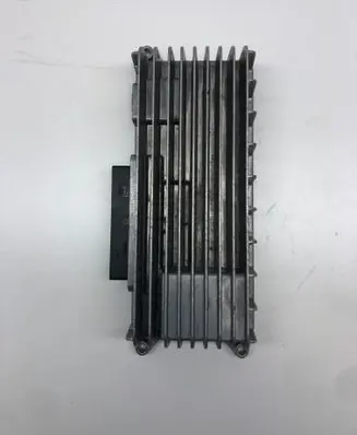 Audi A5 8T 8F Sound amplifier 8T0035223K 8T0035223A