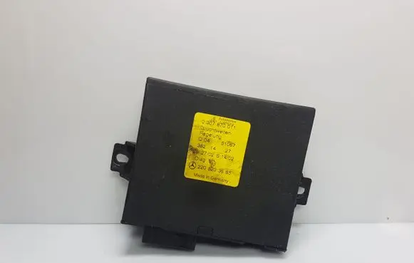 Mercedes-Benz S W220 Light module LCM 2208203685