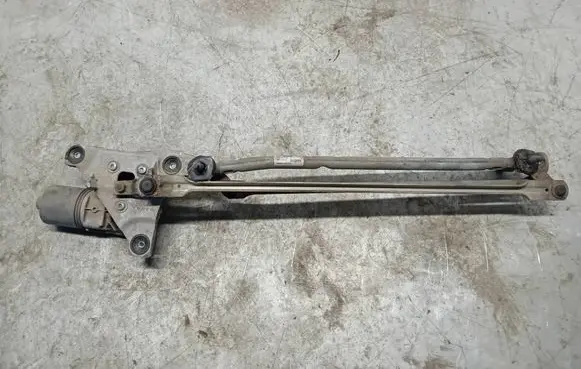 Volvo V50 Front wiper linkage and motor 3397021108 31253518