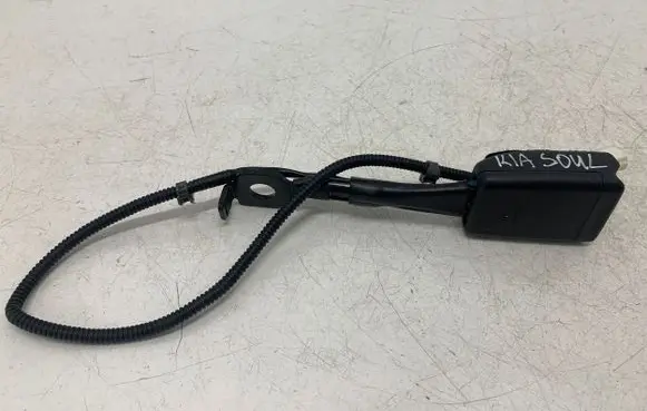 KIA Soul Front seatbelt buckle 1112219 17075