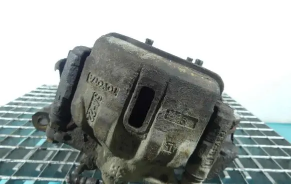 Toyota Corolla E110 Front brake caliper IMPRK1320683