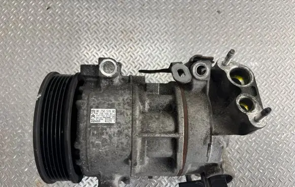 Citroen C4 II Picasso Air conditioning (A/C) compressor (pump) 9675657880 9675659980