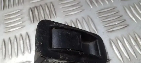 Toyota Avensis T220 Electric window control switch