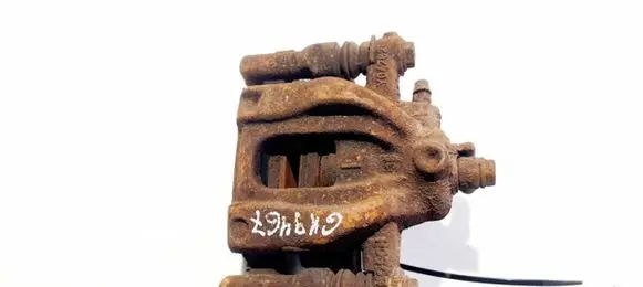Honda CR-V Rear brake caliper y04282