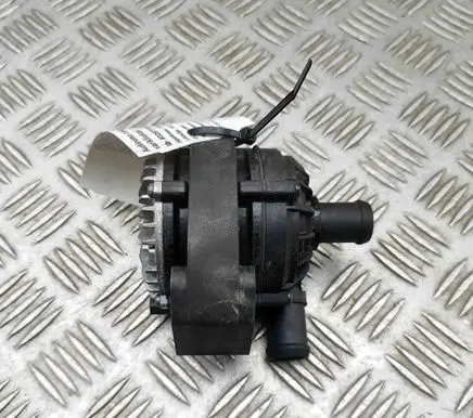 Volkswagen Multivan T6 Electric auxiliary coolant/water pump 04L965567C