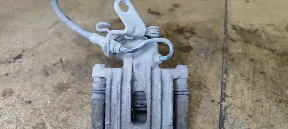 Volkswagen Eos Rear brake caliper