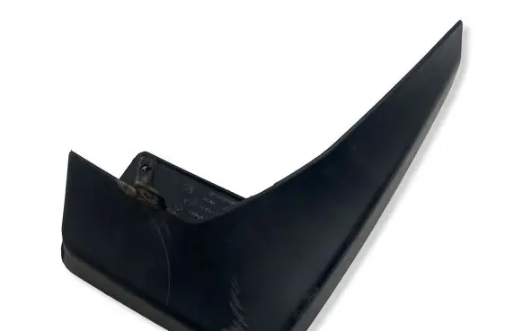 Peugeot 5008 II Rear mudguard 1615102480 150180033