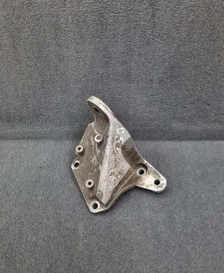 Audi A6 S6 C5 4B Gearbox mounting bracket 8D0399114AH 8D0399108AN