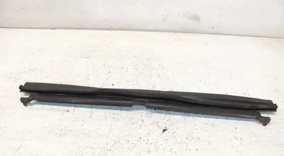 Toyota C-HR I Radiator trim 165940T040