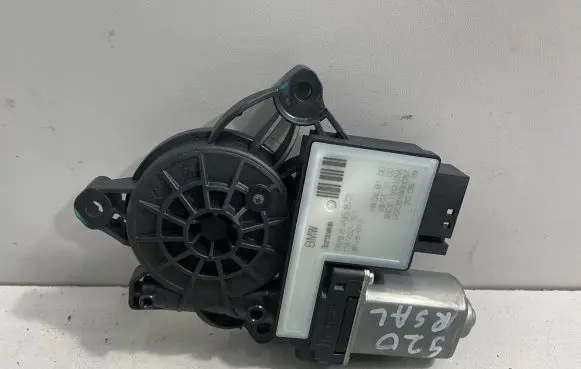 BMW 3 G20 G21 Front door window regulator motor 8495872