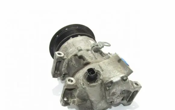 Toyota RAV 4 (XA30) Air conditioning (A/C) compressor (pump) DENSO