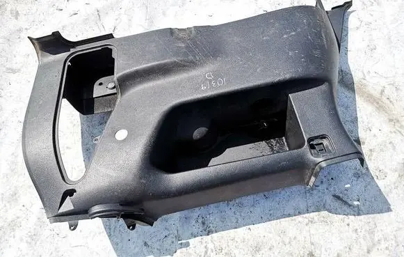 Opel Zafira A Other trunk/boot trim element 90580304