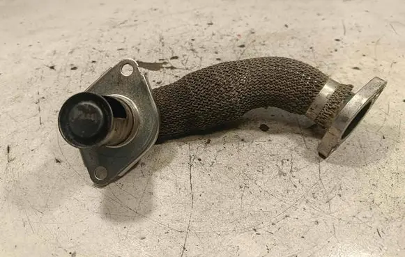 Audi Q7 4M EGR valve line/pipe/hose 059131530T