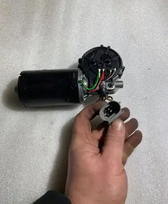 Renault Scenic I Wiper motor 0390241379