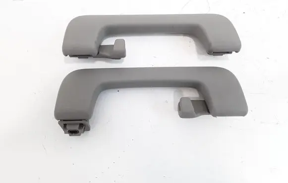 Audi A4 S4 B6 8E 8H Rear interior roof grab handle 8E0857607