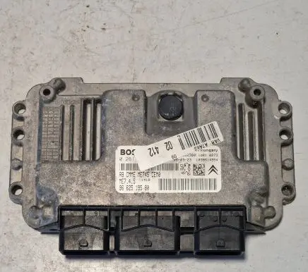 Peugeot 207 Engine control unit/module 9662519580 1039S14954