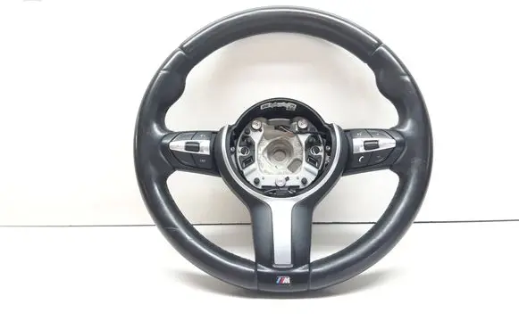 BMW 2 F46 Steering wheel 8047792