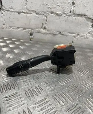 Toyota Avensis T250 Indicator stalk 173650