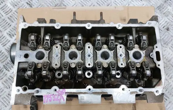 Skoda Yeti (5L) Engine head 04L.103.404.AE