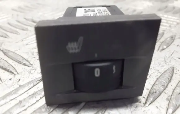 Opel Vectra C Seat heating switch 13138252