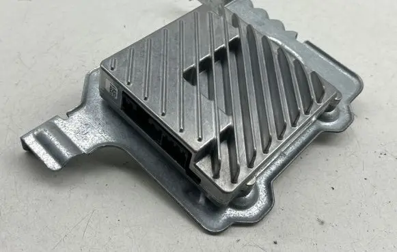 Chrysler Pacifica Sound amplifier 68207344AG 3094006 36670J