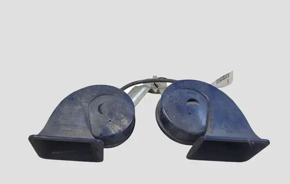 Mazda 6 Horn signal KUH70A 004095