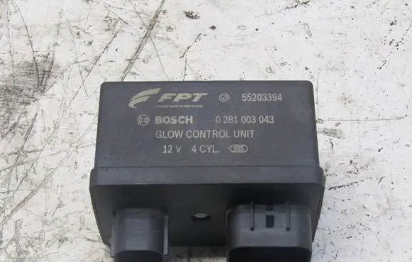 Honda Civic X Glow plug pre-heat relay 55203394