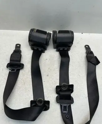 BMW 3 E46 Front seatbelt 8207955 566243500 040183