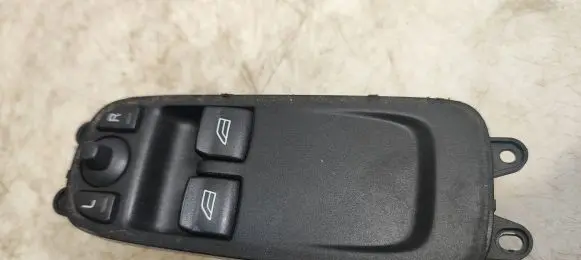 Volvo C30 Electric window control switch 30710783 03451750
