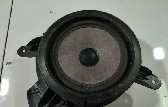 Volvo S60 Front door speaker 9459549
