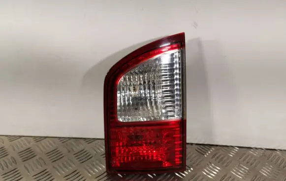SsangYong Kyron Tailgate rear/tail lights